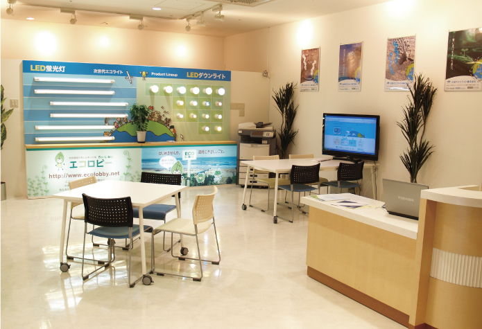 LED�Ɩ��V���[���[��